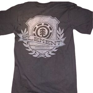 Element Mens T-shirt in black with logo on front and back. Size small
